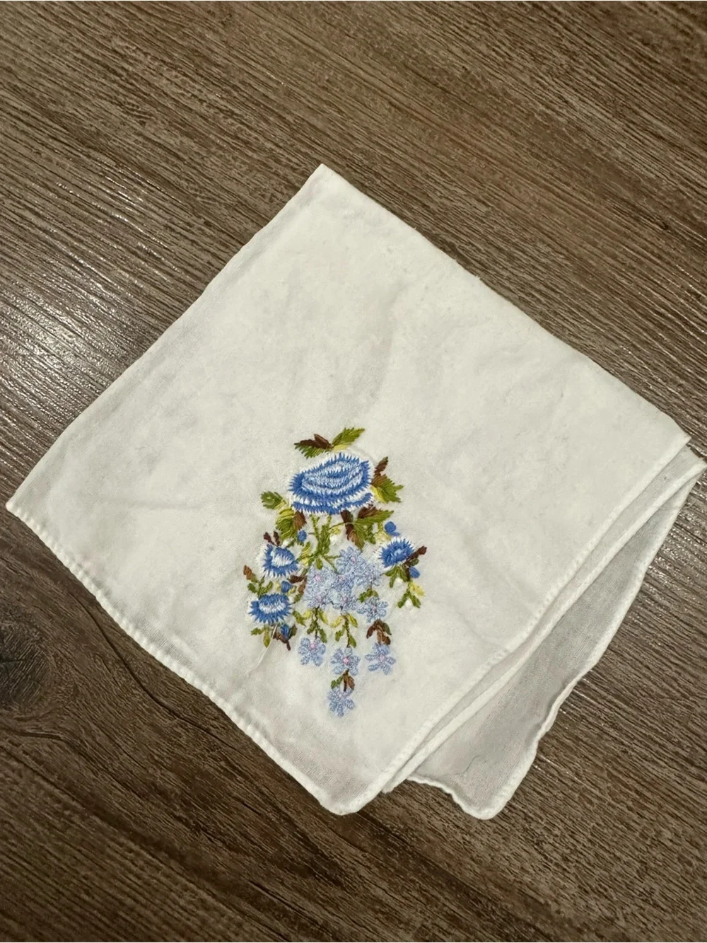 5 Vintage Embroidered Floral Handkerchiefs - White & Pastel Accents
